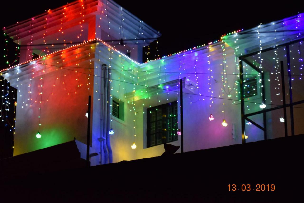 Adhithya Holidays Кодайканал Экстерьер фото