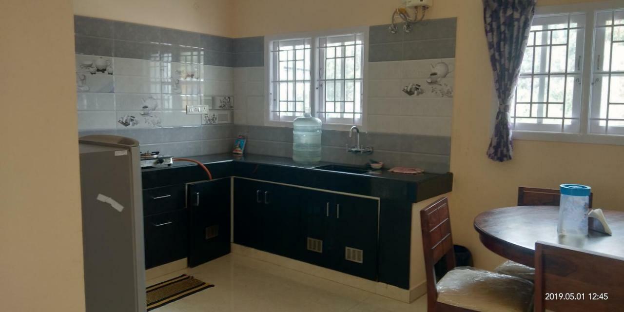 Adhithya Holidays Кодайканал Экстерьер фото